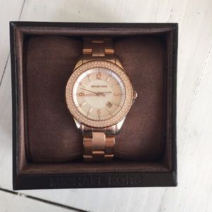Michael Kors rose gold watch